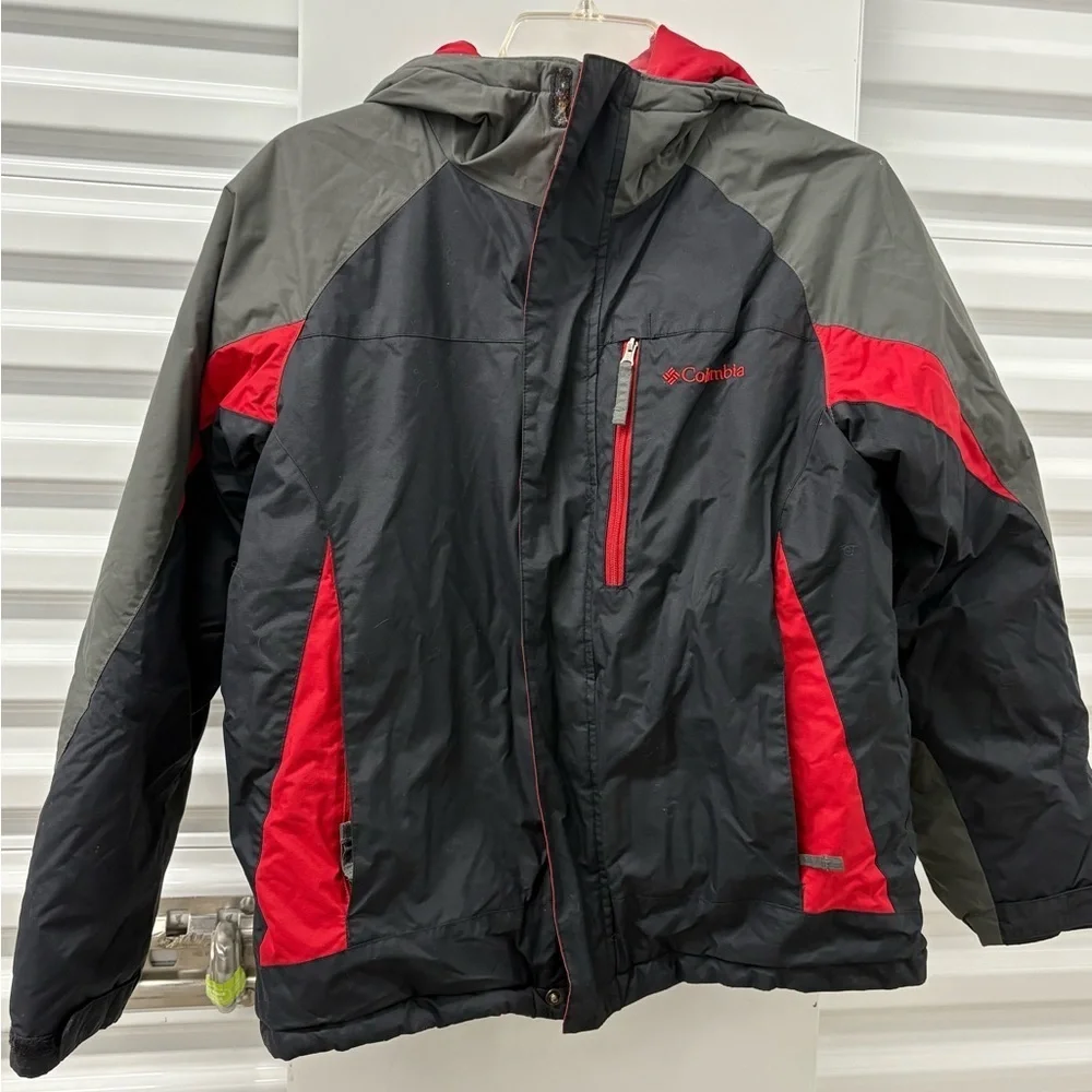 Columbia Kids' Black, Red, and Gray Puffer Jacket